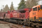 CP 8157 + BNSF 5807